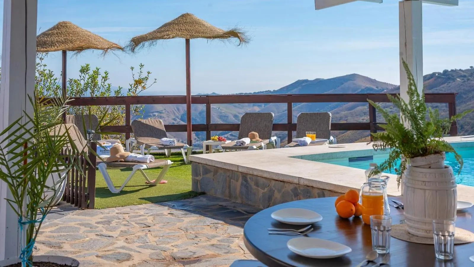 Villa Cortijo La Envarra El Borge By Ruralidays Moclinejo Spanien