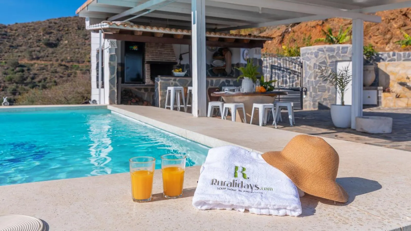 Cortijo La Envarra El Borge By Ruralidays Moclinejo Villa
